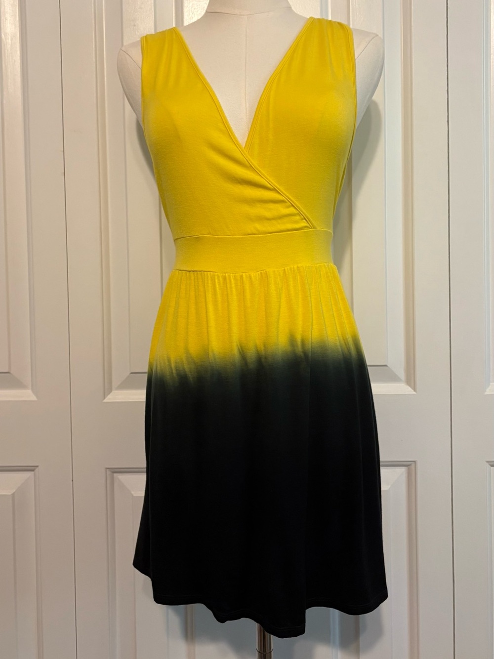 KENAR Yellow to Black Ombre Midi Tie Waist Tunic Top